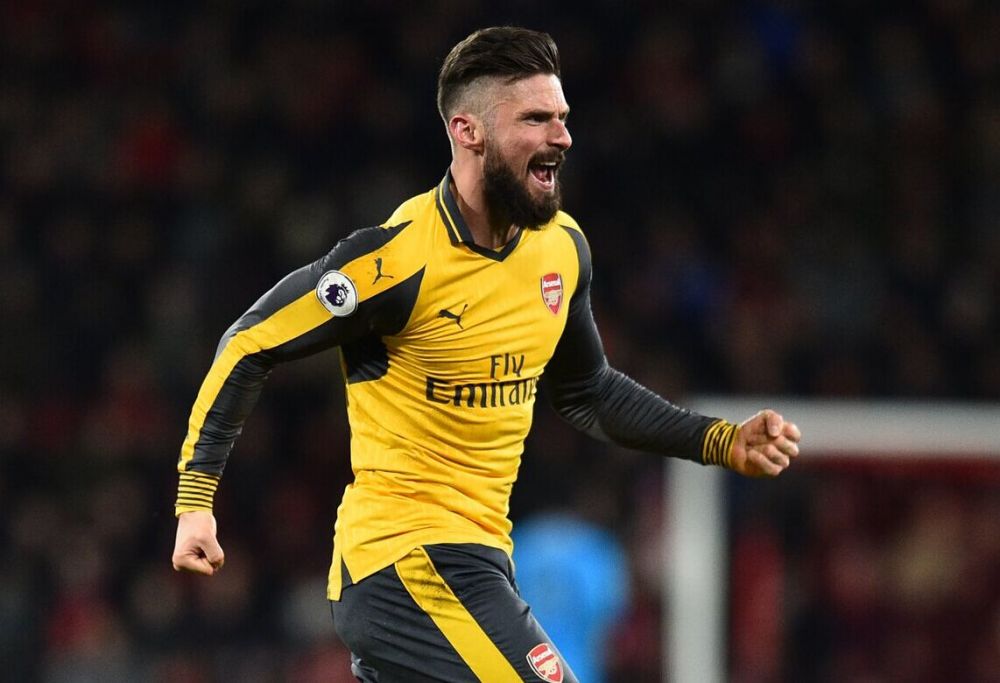  阿森纳门将低级失误，伯恩茅斯补时扳平抢关键一分  