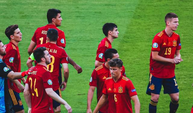  尤文图斯战平博洛尼亚，什琴斯尼神扑救主