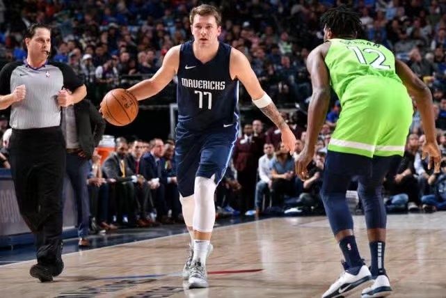  唐斯三分绝杀森林狼险胜独行侠守住西部前八